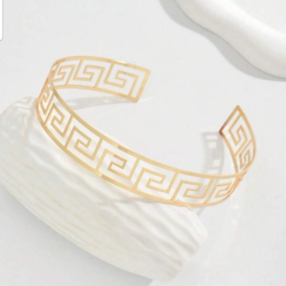 Gold Geometric Choker